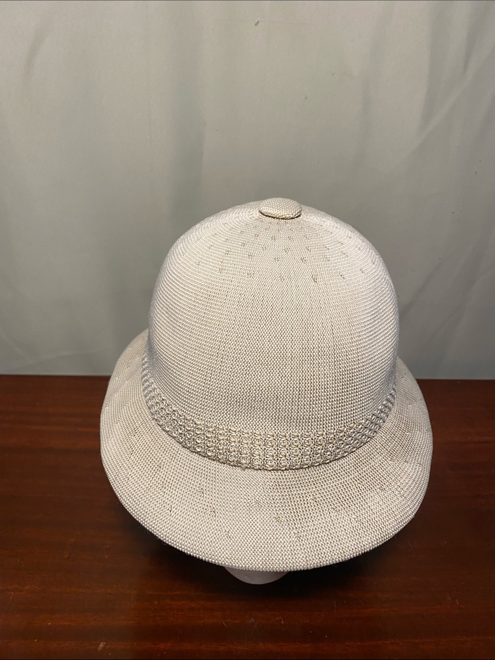 Kangol Tropic Ventair Snipe Bucket Hat designed in Great Britain Size L